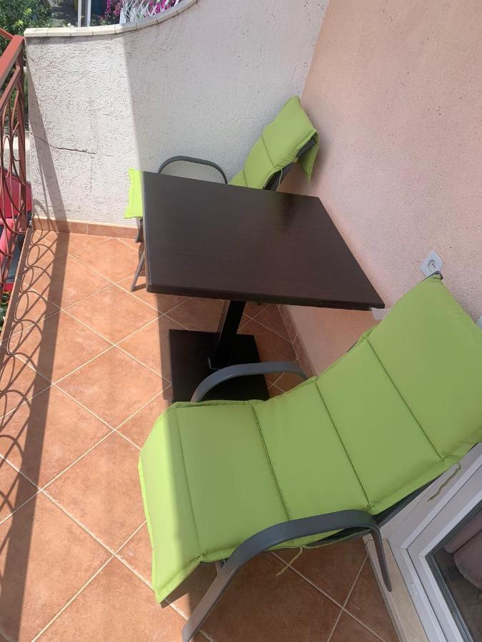 Apartment Sanja Makarska Exterior foto
